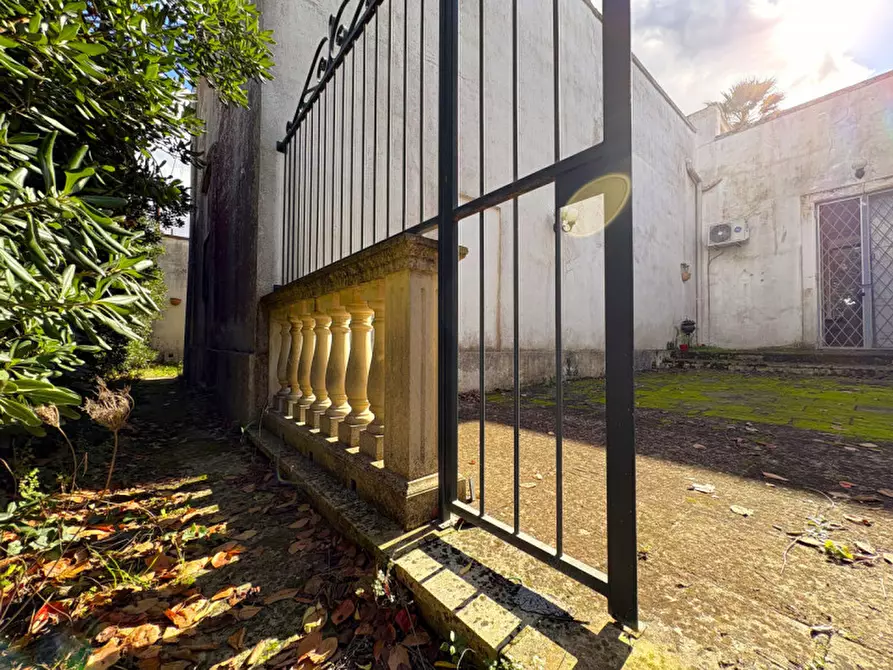 Immagine 42 di Villa in vendita  in via IV NOVEMBRE 199 a Carmiano