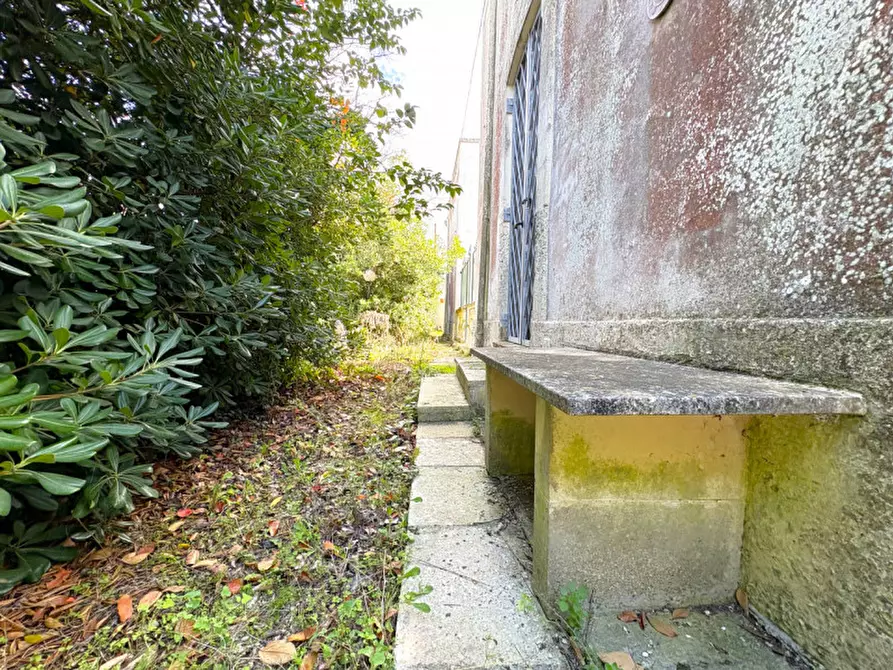 Immagine 45 di Villa in vendita  in via IV NOVEMBRE 199 a Carmiano