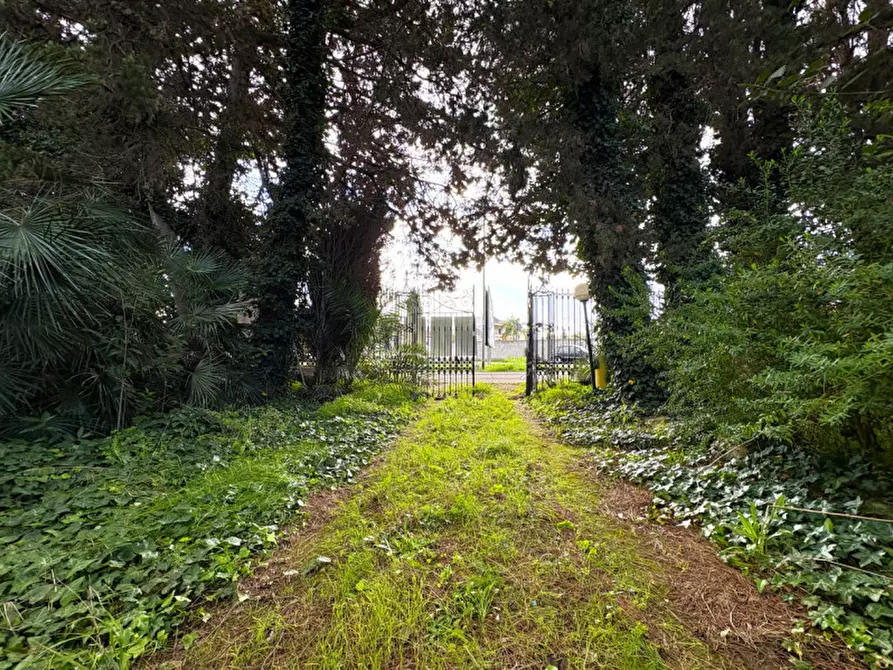 Immagine 54 di Villa in vendita  in via IV NOVEMBRE 199 a Carmiano