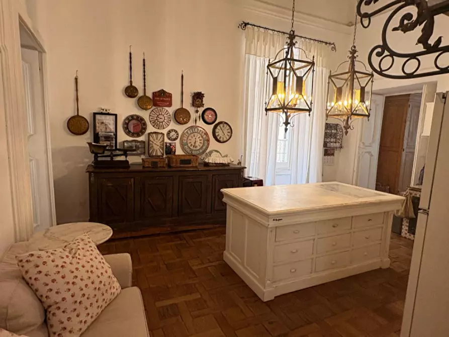 Immagine 5 di Appartamento in vendita  in via purgatorio a Torre Del Greco