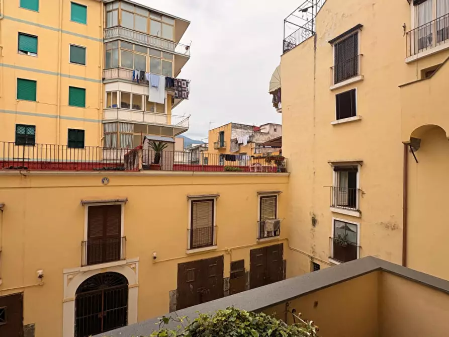 Immagine 27 di Appartamento in vendita  in via purgatorio a Torre Del Greco