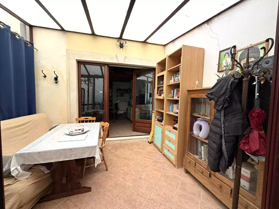 Immagine 3 di Casa indipendente in vendita  in Via Savoia 7 a Siracusa