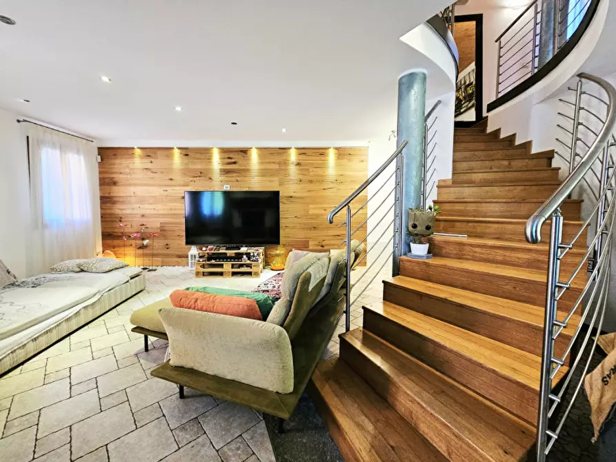 Immagine 2 di Casa indipendente in vendita  in VIA AMOLARO a Baone