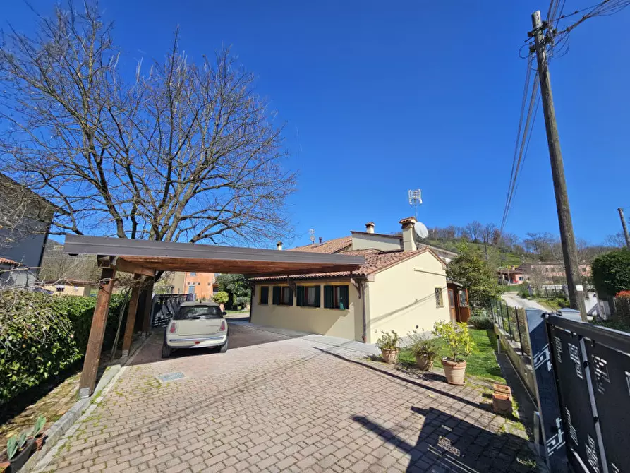 Immagine 7 di Casa indipendente in vendita  in VIA AMOLARO a Baone