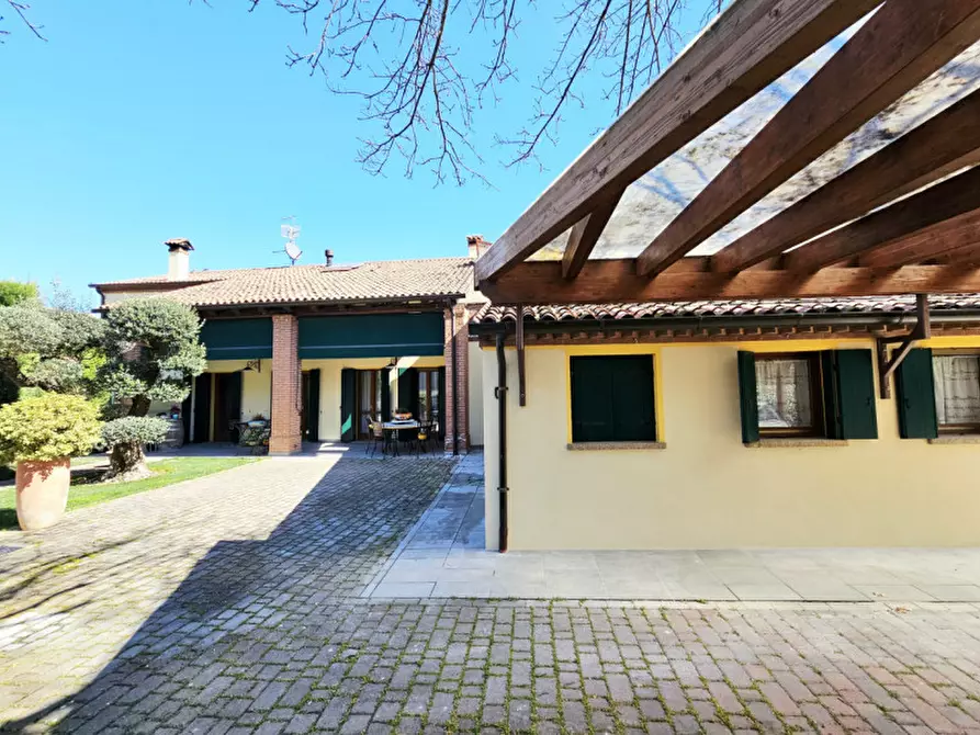 Immagine 16 di Casa indipendente in vendita  in VIA AMOLARO a Baone