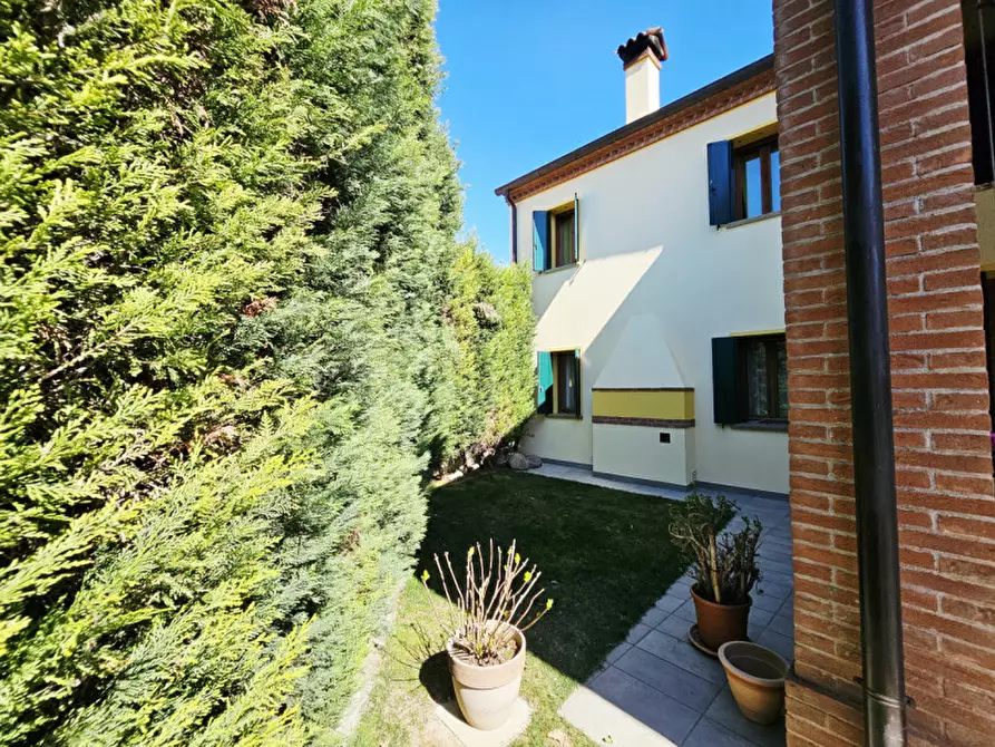 Immagine 32 di Casa indipendente in vendita  in VIA AMOLARO a Baone