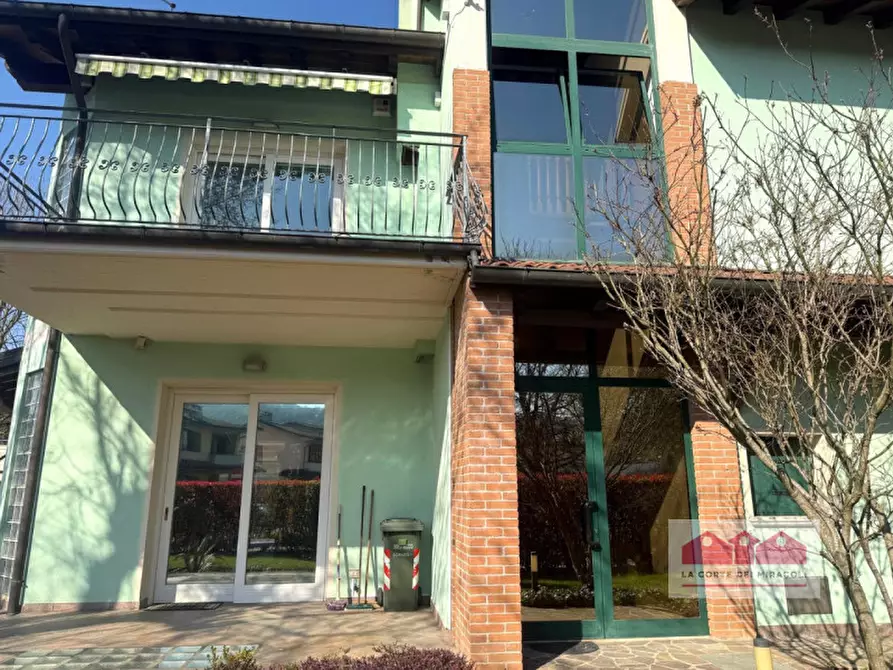 Immagine 10 di Casa indipendente in vendita  in Via Capovilla a Isola Vicentina