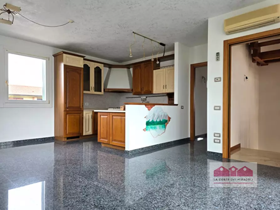 Immagine 22 di Casa indipendente in vendita  in Via Capovilla a Isola Vicentina