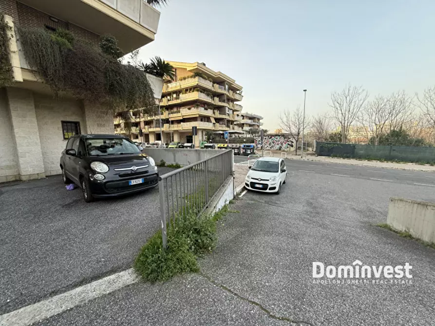 Immagine 5 di Posto auto in vendita  in Via Villa di Faonte a Roma
