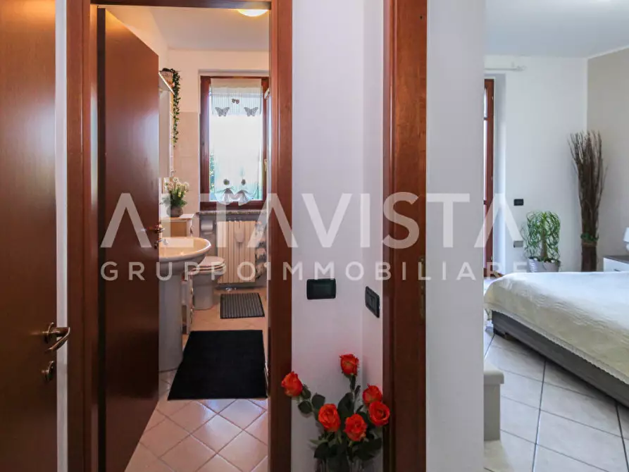 Immagine 17 di Appartamento in vendita  in Via Erculiani a Montichiari