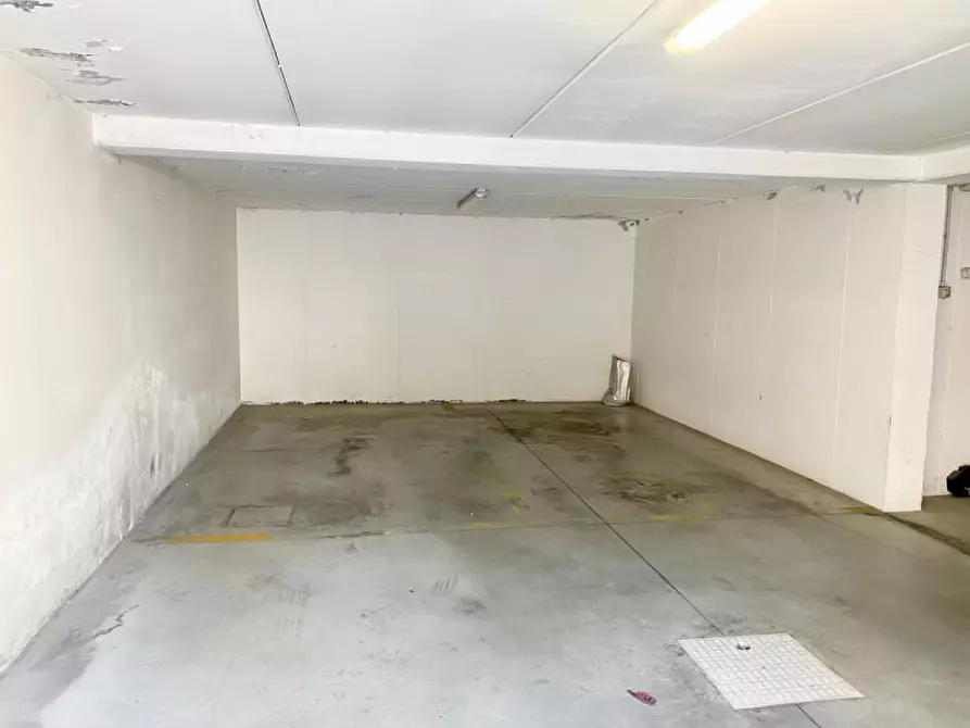 Immagine 10 di Negozio in vendita  in via Papa Sarto 13 a Vedelago