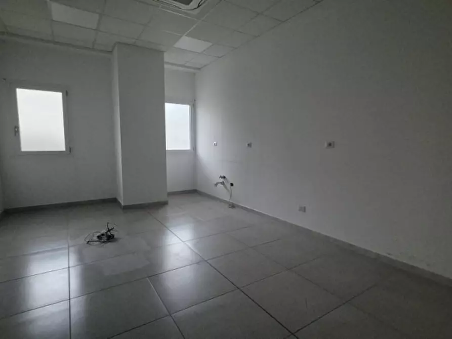 Immagine 12 di Ufficio in vendita  in VIA CAVOUR 20 a Cavezzo