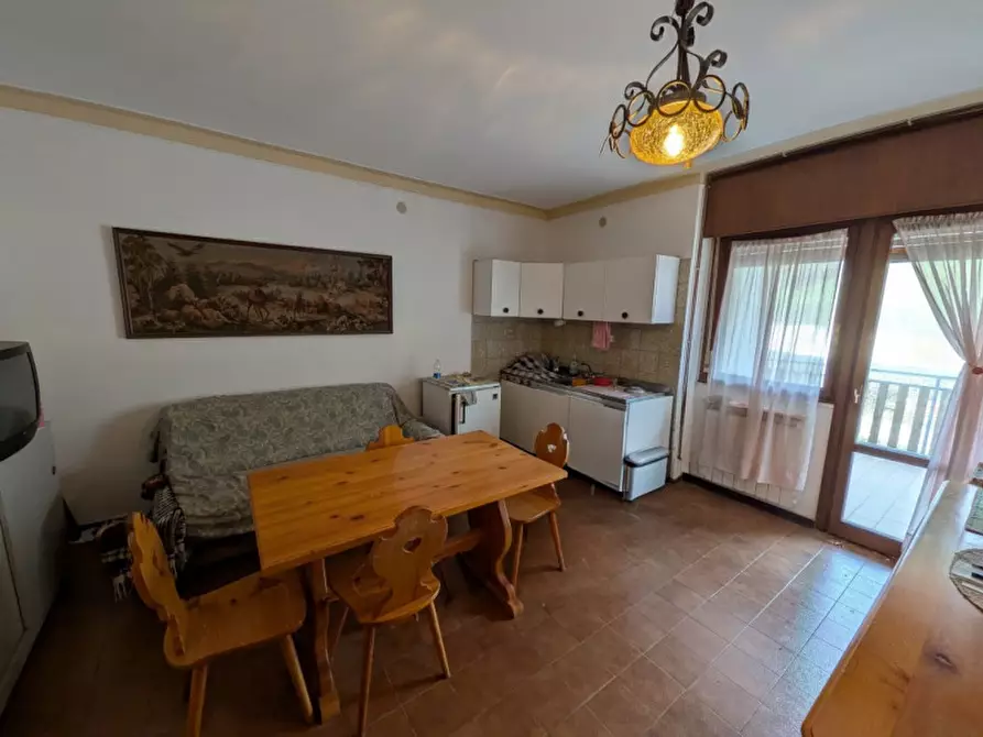 Immagine 2 di Appartamento in vendita  in contrada zocchi, 23 a Bosco Chiesanuova