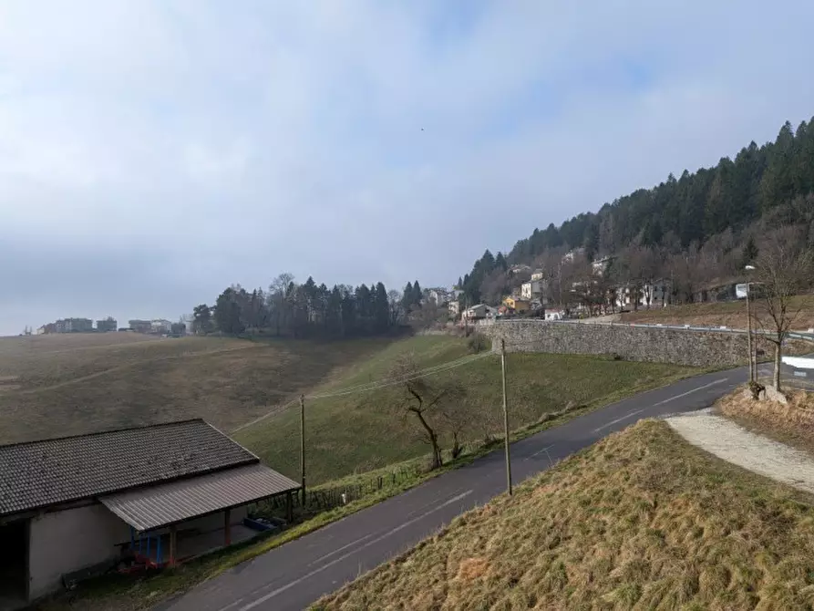 Immagine 10 di Appartamento in vendita  in contrada zocchi, 23 a Bosco Chiesanuova
