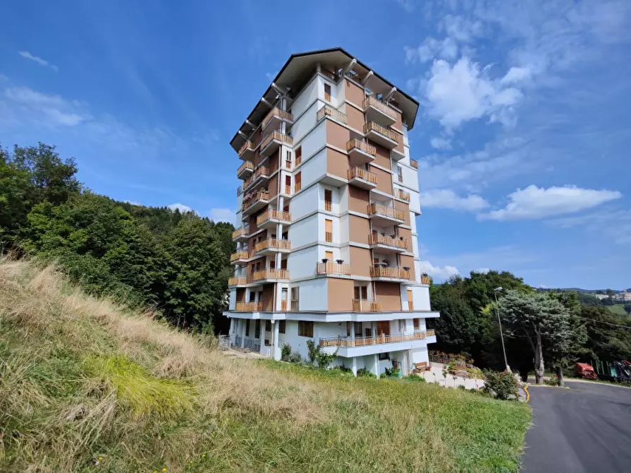 Immagine 23 di Appartamento in vendita  in contrada zocchi, 23 a Bosco Chiesanuova