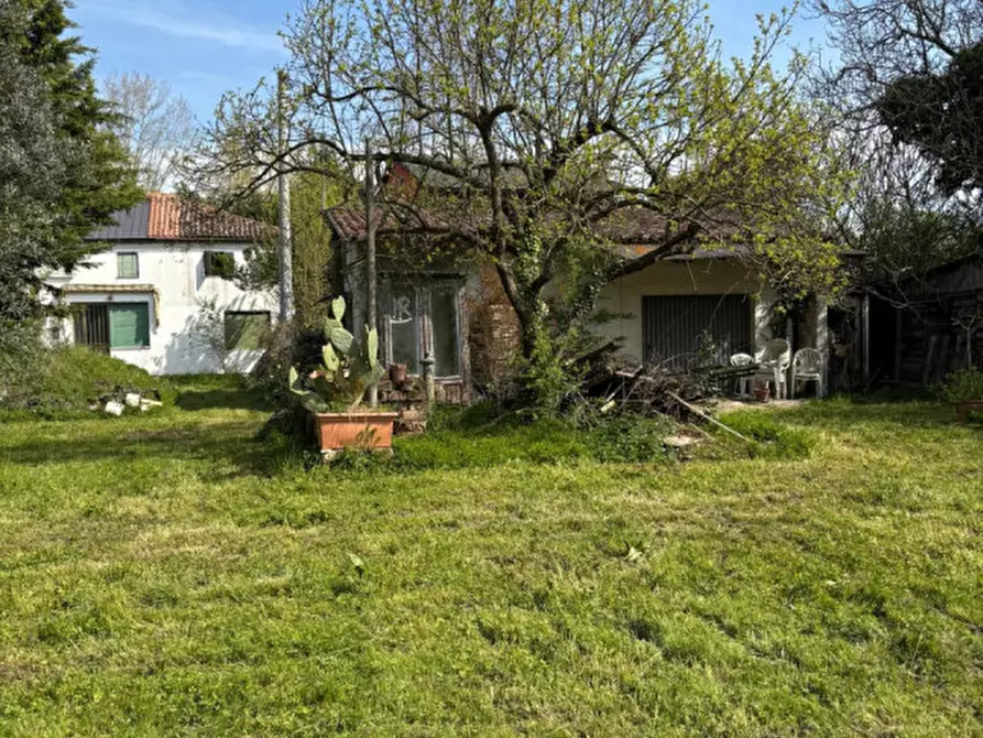 Immagine 16 di Villetta a schiera in vendita  in Via Varotara a Mirano