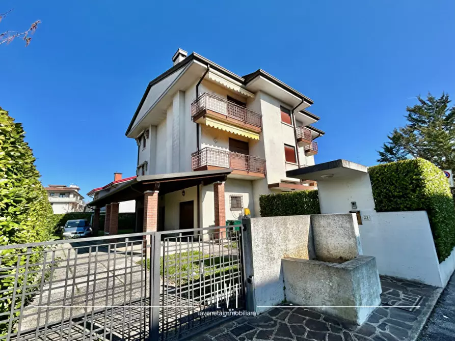 Immagine 45 di Appartamento in vendita  in Via Donatella Cesaro 23 a Fossalta Di Piave