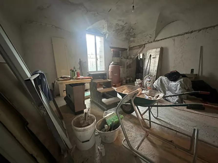 Immagine 8 di Magazzino in vendita  in Via Luigi Corsi a Savona