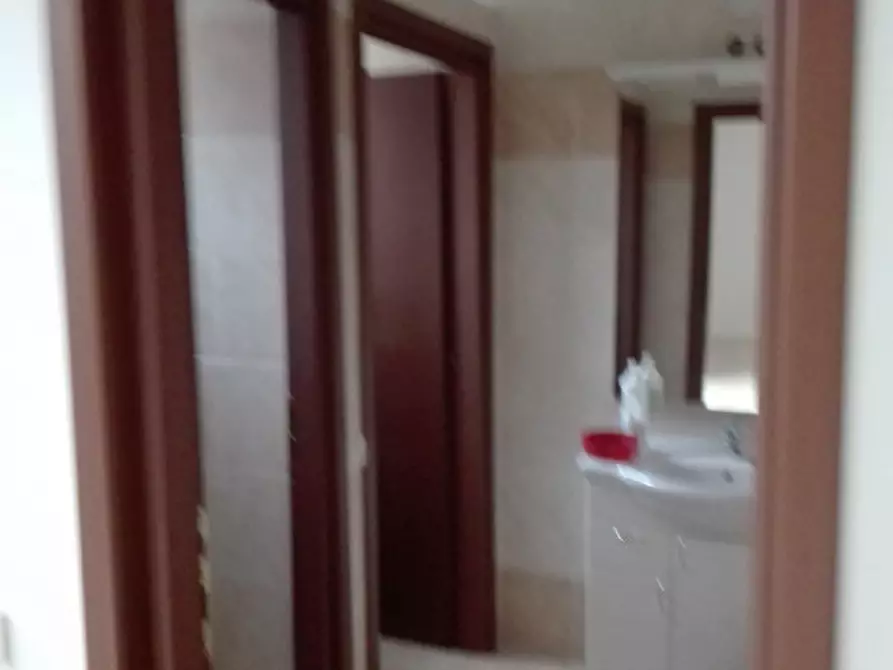 Immagine 6 di Laboratorio in vendita  in Via Apelle a Milano