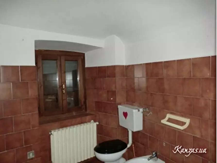 Immagine 3 di Villetta a schiera in vendita  in Frazione Murazze, 3 a Valle San Nicolao