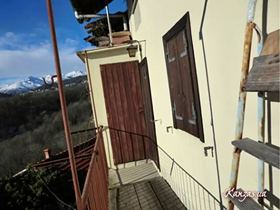 Immagine 5 di Villetta a schiera in vendita  in Frazione Murazze, 3 a Valle San Nicolao