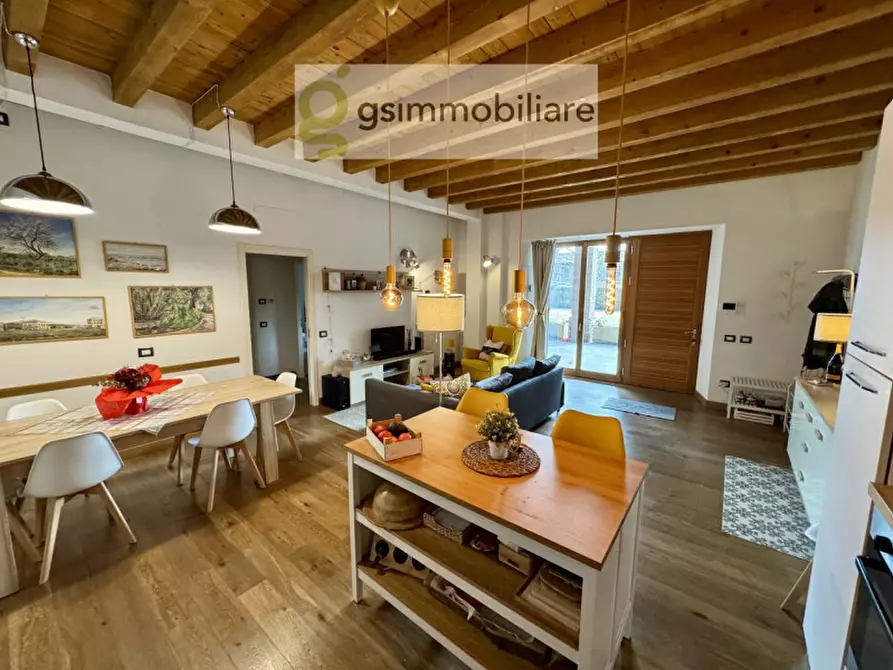 Immagine 12 di Appartamento in vendita  in Via San Benedetto, 3 a Brescia