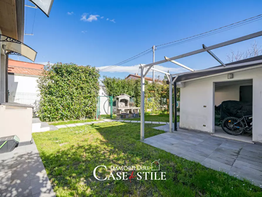 Immagine 23 di Casa bifamiliare in vendita  in Via Pisanello 21 a Ameglia