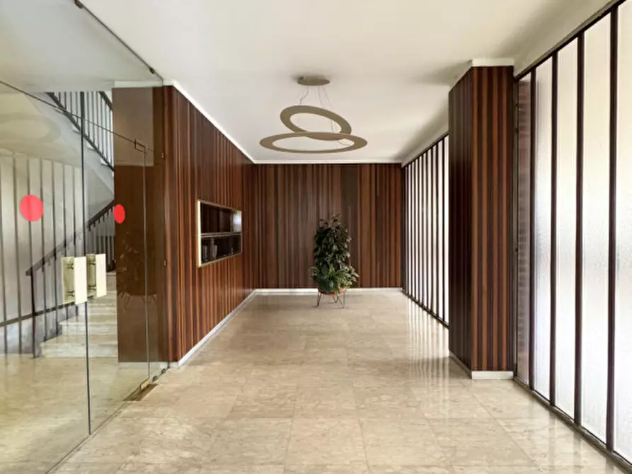 Immagine 3 di Appartamento in vendita  in Via Monte Ortigara 34 a Torino