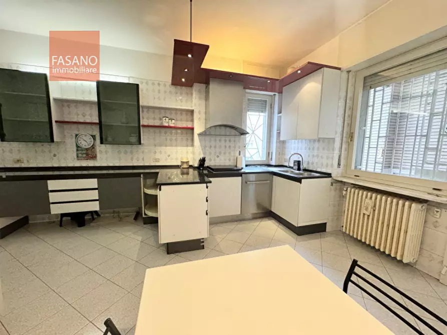 Immagine 14 di Appartamento in vendita  in Via Monte Ortigara 34 a Torino