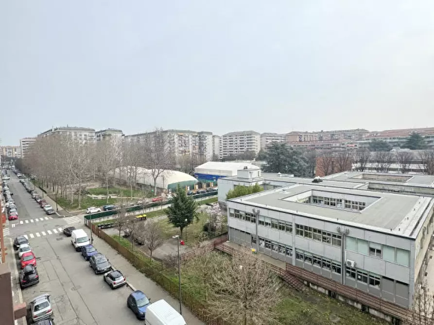 Immagine 35 di Appartamento in vendita  in Via Monte Ortigara 34 a Torino