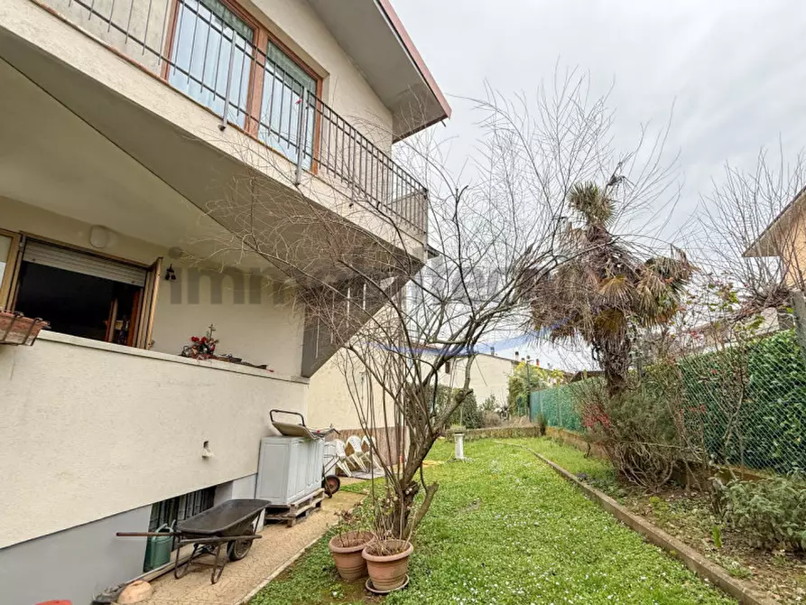 Immagine 15 di Villetta a schiera in vendita  in Badia al Pino a Civitella In Val Di Chiana