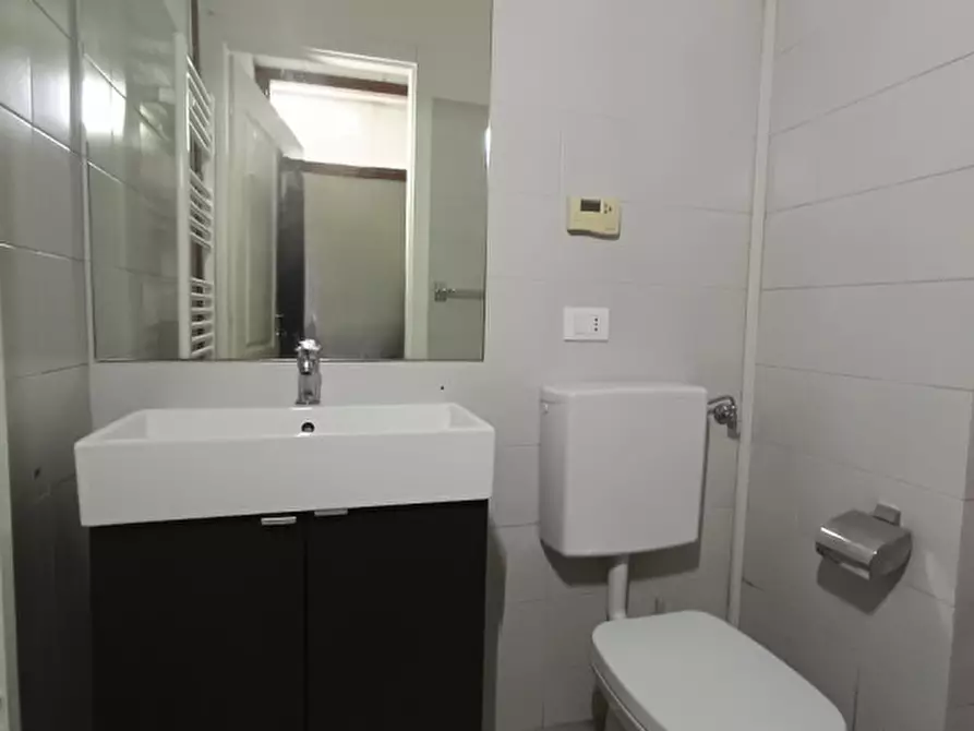 Immagine 5 di Negozio in affitto  in Via San Rocco 32 a Maniago