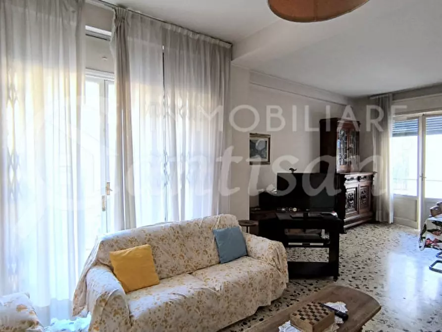 Immagine 16 di Appartamento in affitto  in Viale Eleonora Duse a Firenze