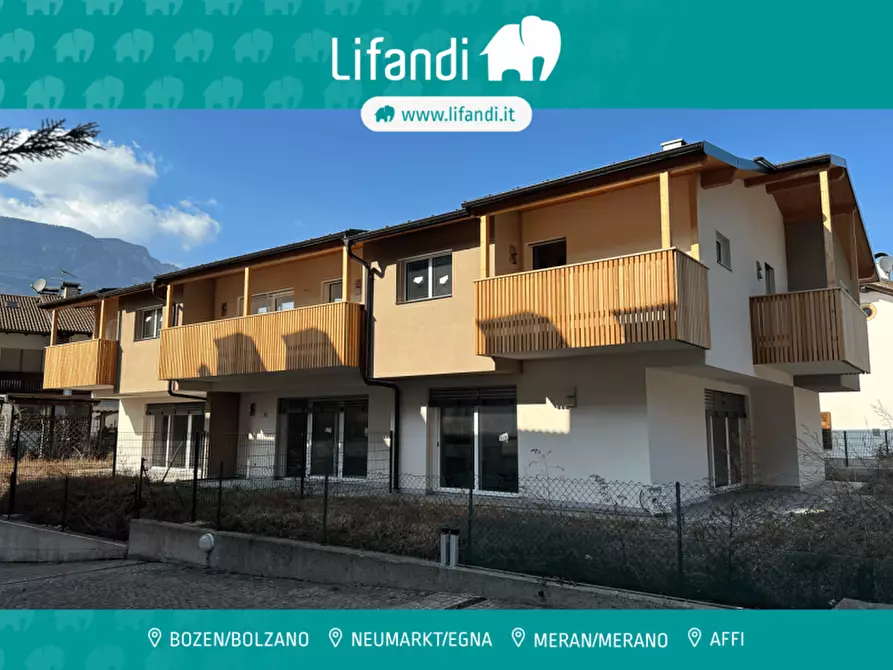 Immagine 1 di Villetta a schiera in vendita  in Via Roma a Egna .Neumarkt.