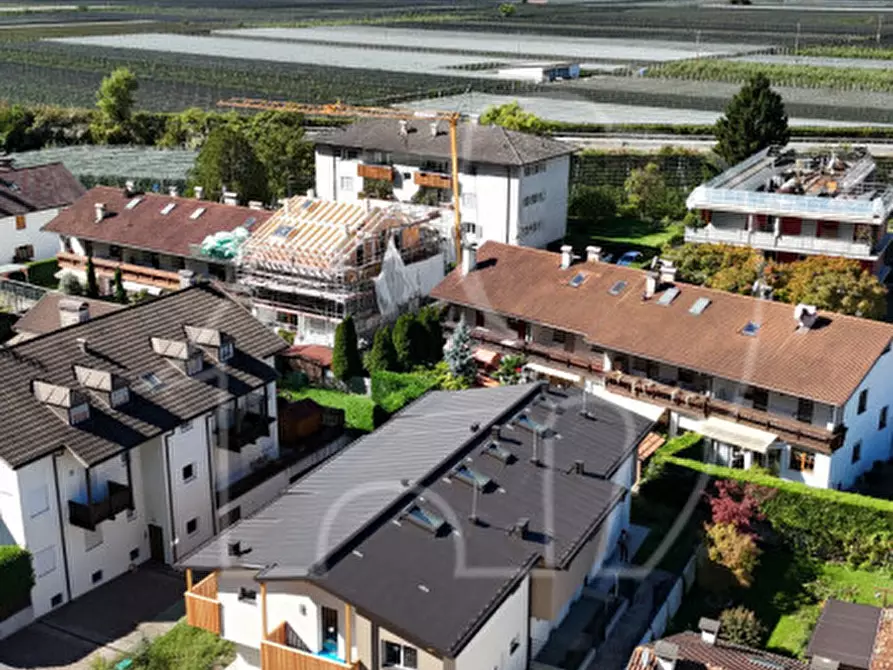 Immagine 5 di Villetta a schiera in vendita  in Via Roma a Egna .Neumarkt.