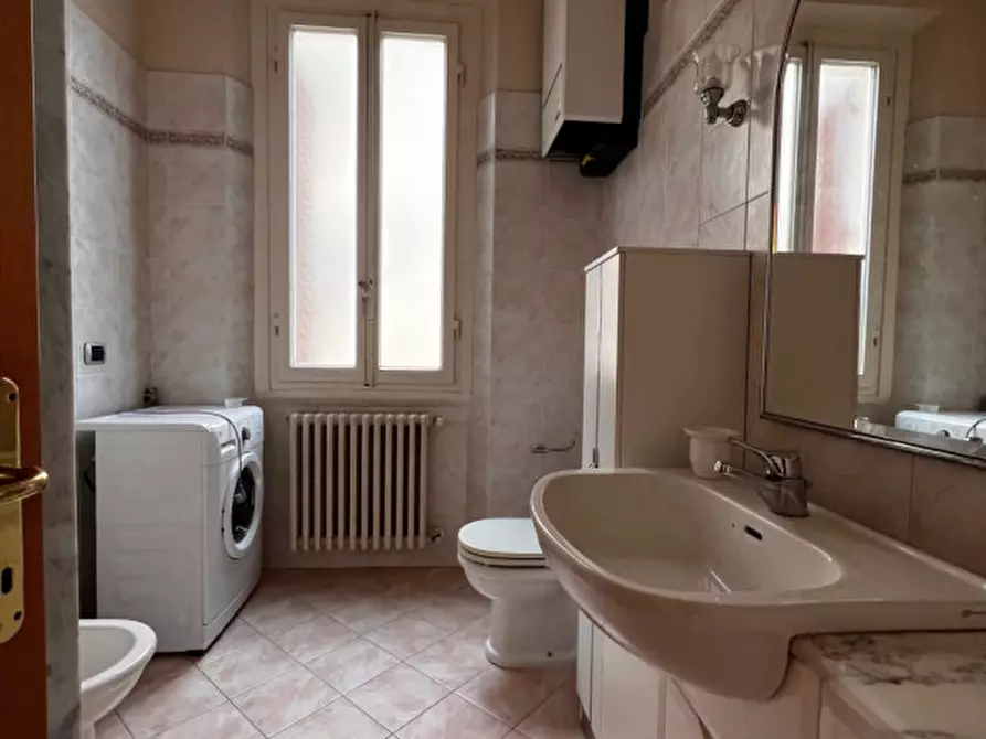 Immagine 15 di Appartamento in affitto  in piazza xx settembre a Montevarchi