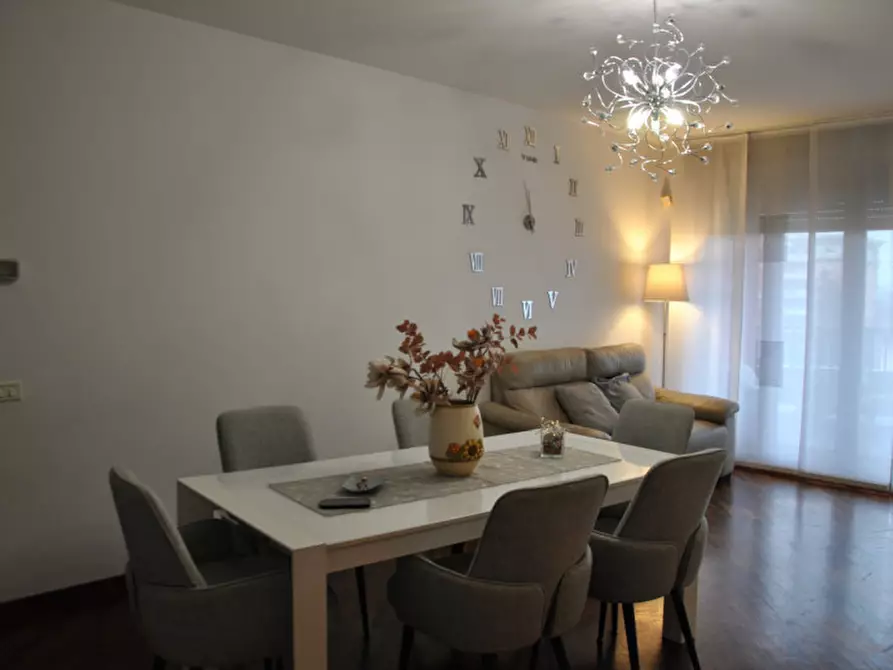 Immagine 4 di Appartamento in vendita  in Via Grazia Deledda 1 a Vanzago