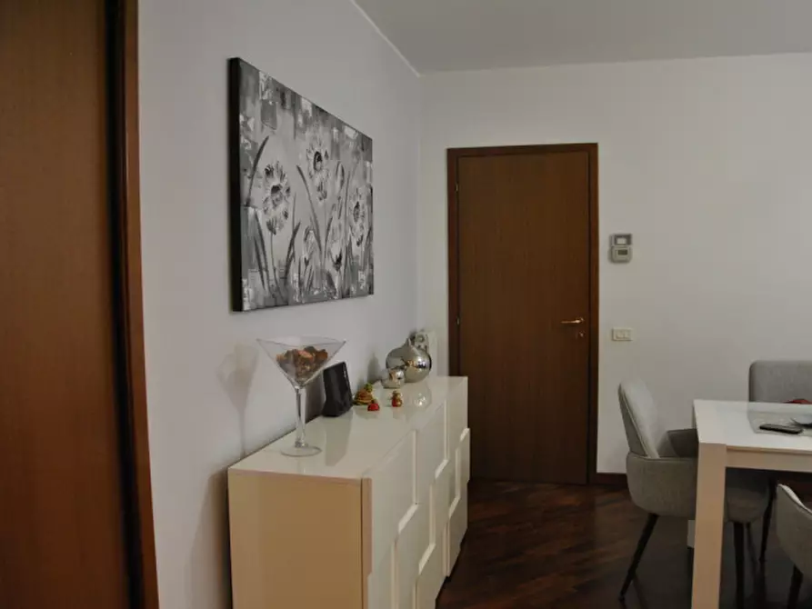 Immagine 5 di Appartamento in vendita  in Via Grazia Deledda 1 a Vanzago