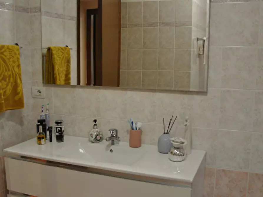 Immagine 20 di Appartamento in vendita  in Via Grazia Deledda 1 a Vanzago