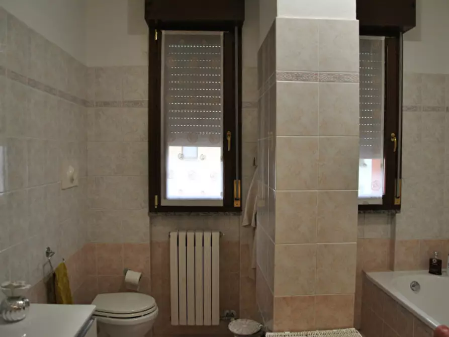 Immagine 22 di Appartamento in vendita  in Via Grazia Deledda 1 a Vanzago