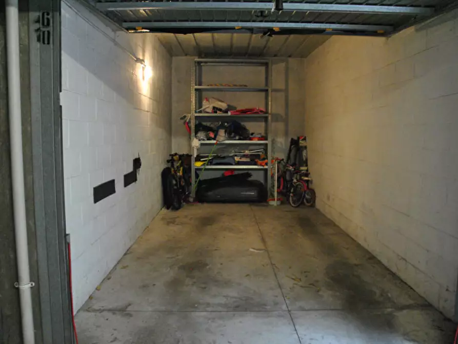 Immagine 24 di Appartamento in vendita  in Via Grazia Deledda 1 a Vanzago