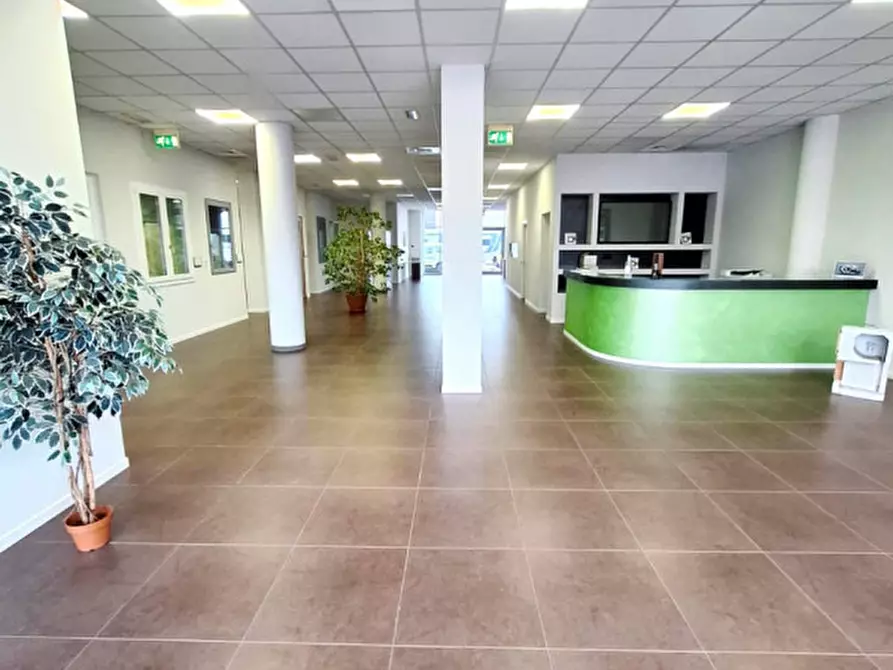 Immagine 2 di Negozio in affitto  in Via Venezia 52 a Vigonza