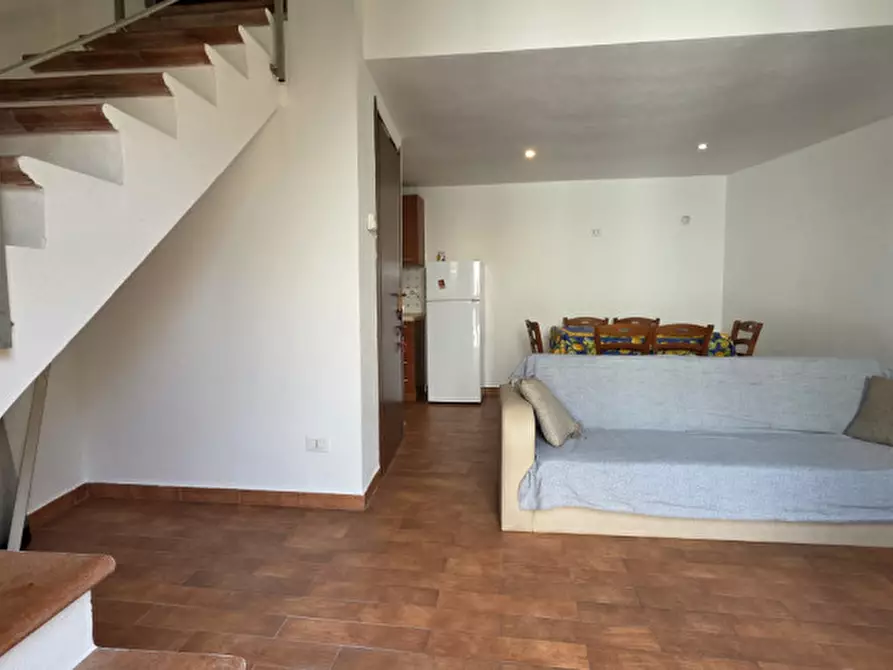 Immagine 7 di Casa indipendente in vendita  in Via Belvedere,9 a Basicò