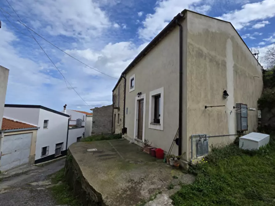 Immagine 22 di Casa indipendente in vendita  in Via Belvedere,9 a Basicò