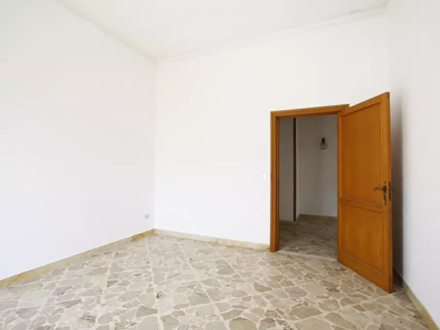 Immagine 9 di Casa bifamiliare in vendita  in Via Virgilio a Casarano