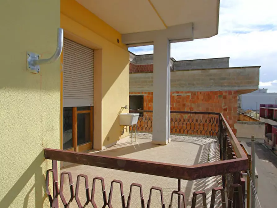 Immagine 37 di Casa bifamiliare in vendita  in Via Virgilio a Casarano