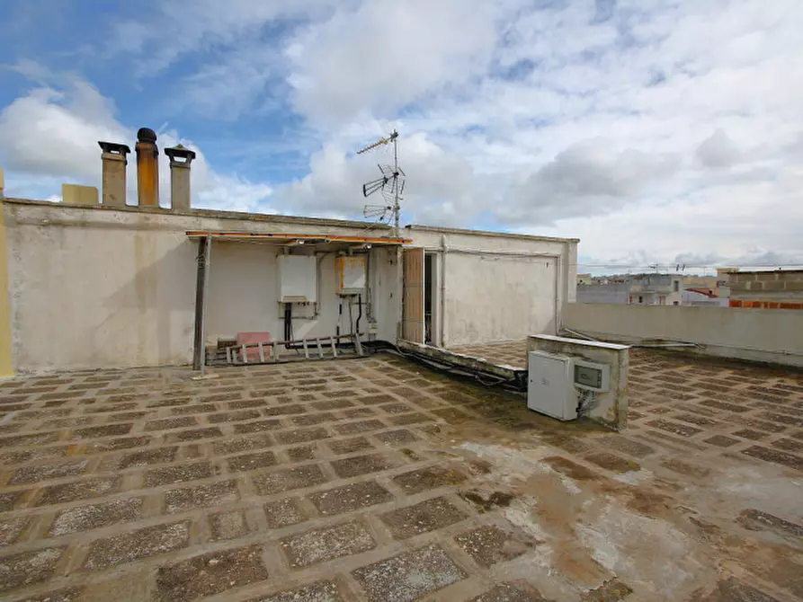 Immagine 42 di Casa bifamiliare in vendita  in Via Virgilio a Casarano