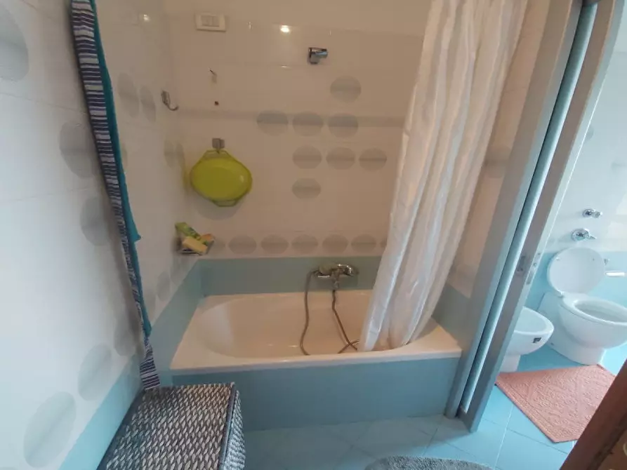 Immagine 6 di Appartamento in affitto  in Via Tavazzano, 12 a Milano