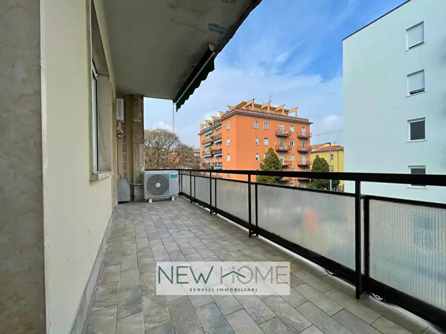 Immagine 12 di Camera in affitto  in Via Merano 9 a Verona