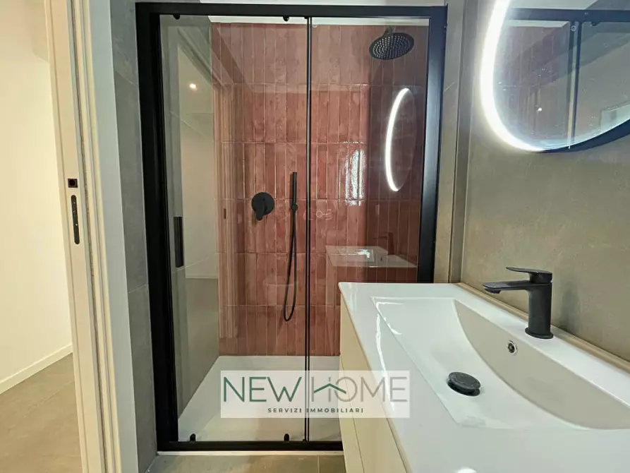 Immagine 19 di Camera in affitto  in Via Merano 9 a Verona